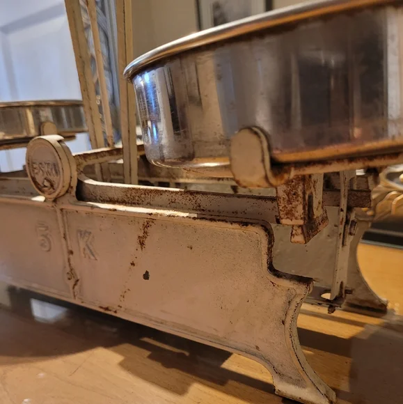 Antique ESKA 5k cast iron scale and brass weights. - Picture 9 of 16